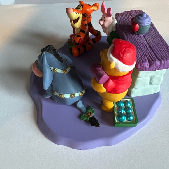 Hallmark Merry Miniatures Winnie the Pooh set from 1999 - Picture 8 of 14